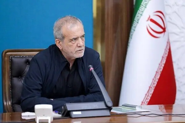 واکنش پزشکیان به شایعات اینترنت طبقاتی | با فیلترشکن‌بازی مخالفم 