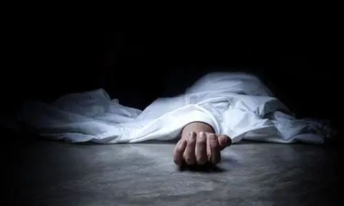 جسد بازیگر معروف در آپارتمانش پیدا شد | این بازیگر احتمالاً حدود دو هفته پیش فوت کرده است +عکس