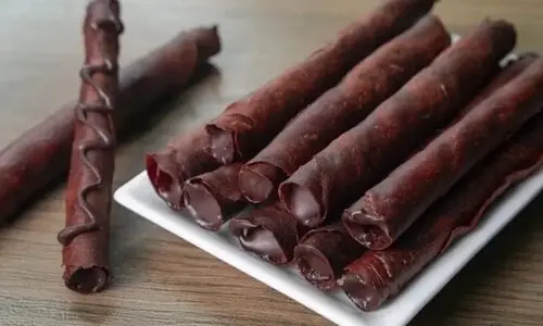 طرز تهیه ویفر لوله ای شیرینی راحت و سه سوته + ویدئو