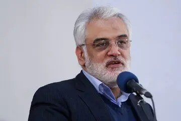 مزار دانشمند شهید طهرانچی و همسرش در حرم شاه عبدالعظیم +عکس