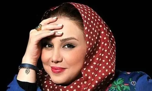لباس مجلسی سنگدوزی شده بهنوش بختیاری بین المللی شد | فخر فروشی خانم بازیگر جنجال به پا کرد + عکس