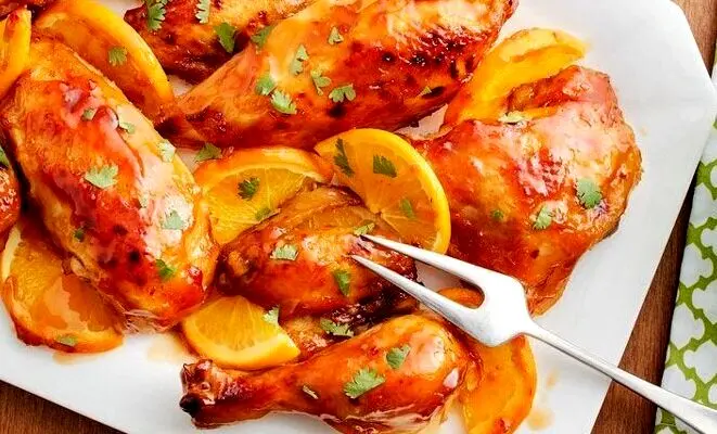 بهترین روش پخت مرغ پرتقالی | تا پاییز تمام نشده این غذای خوشمزه را امتحان کنید 