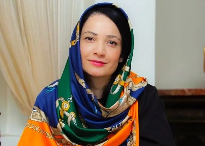 تصویر جالب نسرین نصرتی (فهیمه) در کنار همسر و دخترش سوفی + بیوگرافی