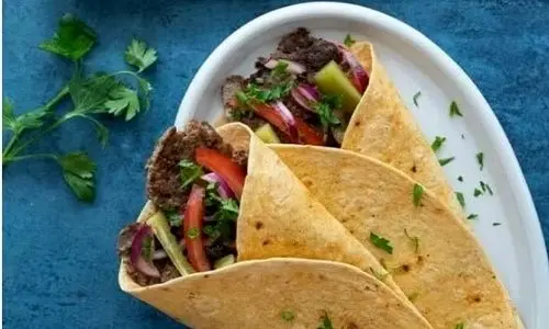 طرز تهیه دونر کباب ترکیه ای محبوب | این فست فود خوشمزه را بهتر از بیرون طبخ کنید