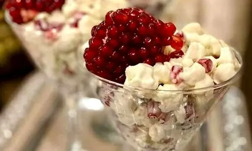 طرز تهیه سالاد جذاب زمستانی |  با سالاد انار و گل کلم میز دورهمی را بچینید