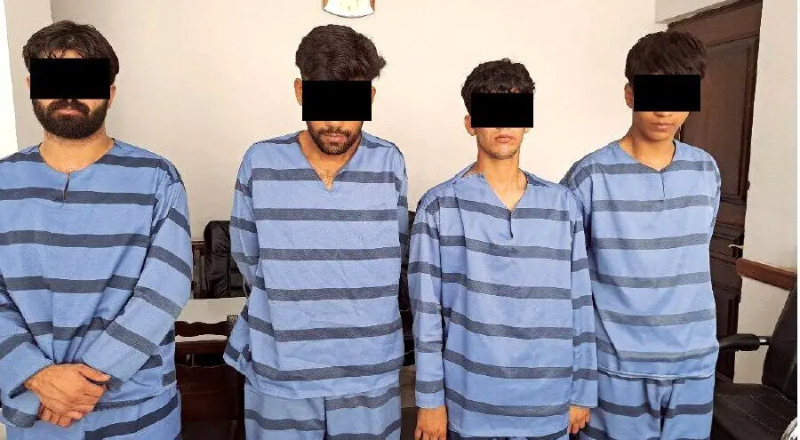 دستگیری ۴ پسر شیطان‌صفت در لانه وحشت | ماجرای زندانی کردن ۲ دختر و مرگ یکی از آنها