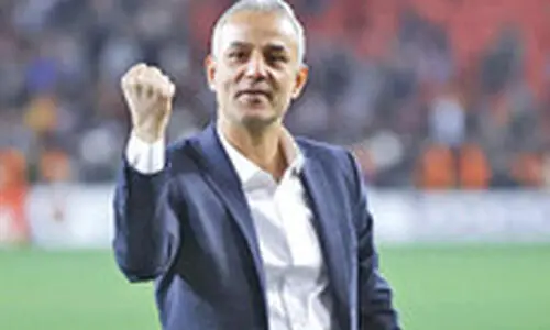 خداحافظی ناگهانی کارتال با پرسپولیس 