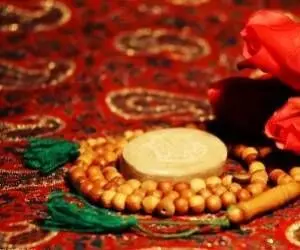 نحوه خواندن نماز حاجت حضرت فاطمه (س) + دعای بعد نماز
