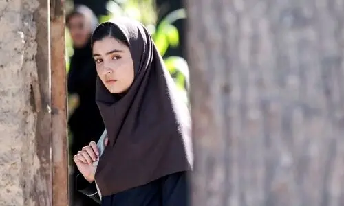 شباهت جالب بازیگر سریال «وحشی» به ستاره کره‌جنوبی | بیوگرافی زهرا مددی بازیگر نقش «شکوفه»