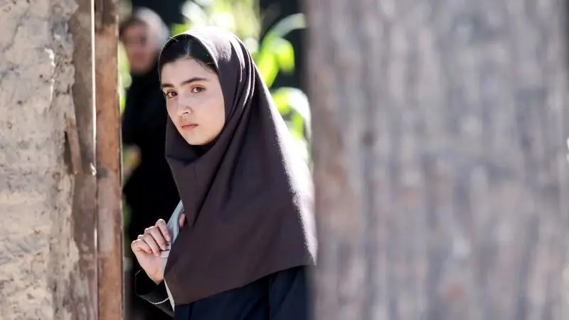 شباهت جالب بازیگر سریال «وحشی» به ستاره کره‌جنوبی | بیوگرافی زهرا مددی بازیگر نقش «شکوفه»