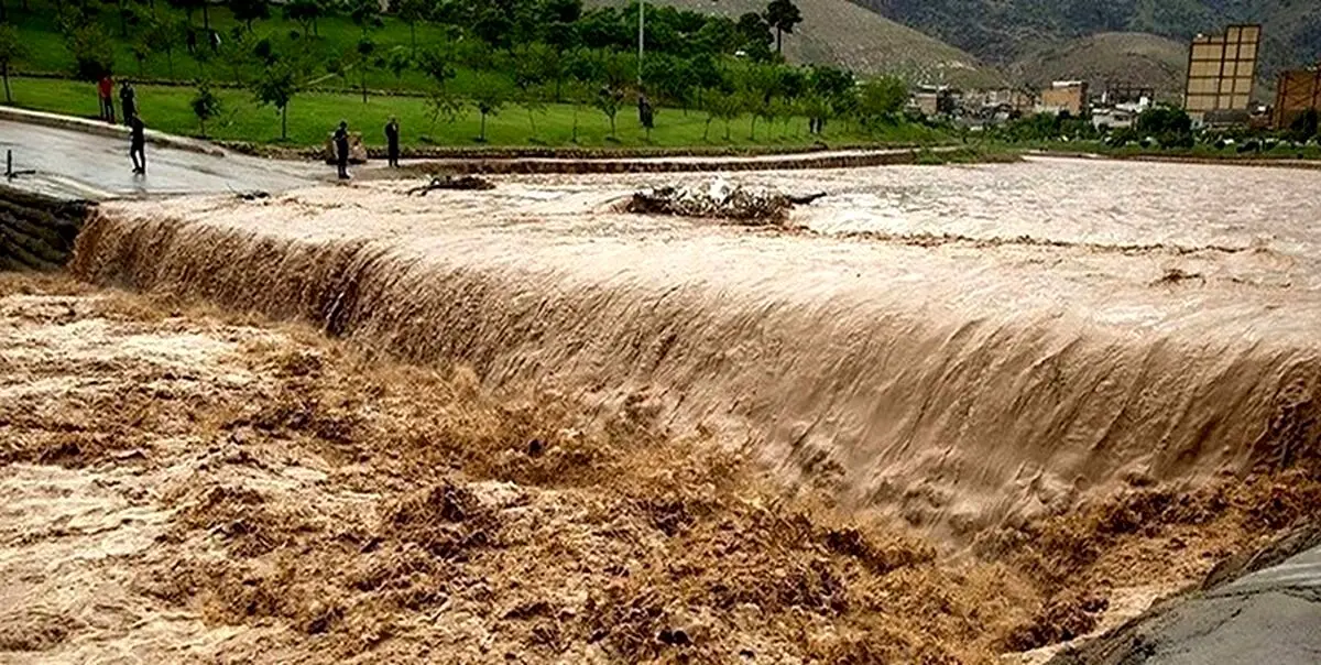 هشدار جدی: ورود سیل وحشتناک به کشور | مصدومیت 7 نفر در آستارا + فیلم 