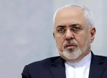 ظریف با کلاه متفاوت در مراسم تشییع پیکر شهدای حمله اسرائیل به ایران + عکس