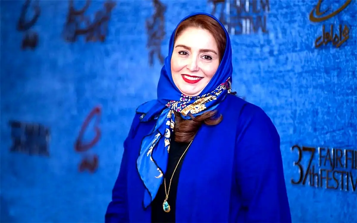 جشن عروسی مجلل دختر ژاله صامتی را ببینید ! | تغییر چهره جالب ژاله صامتی در عروسی دخترش + فیلم