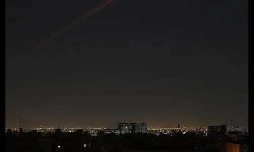 چرا در آسمان تهران صداهای ممتد انفجار شنیده می شود ؟ + ویدئو