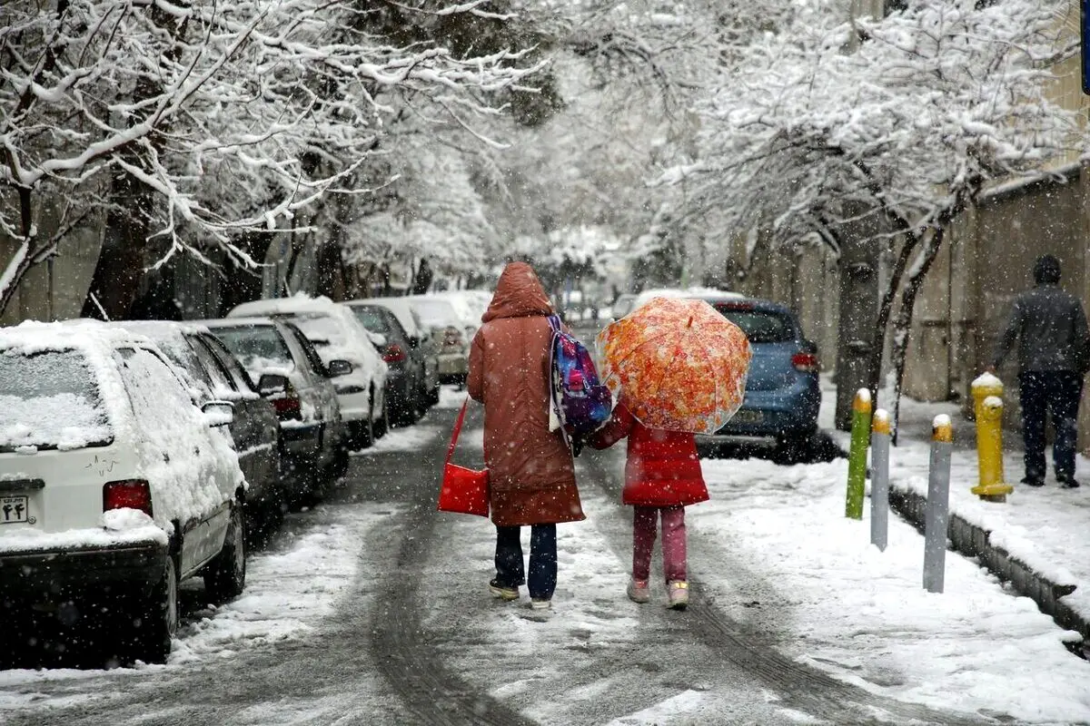 پیش بینی هوای تهران فردا 17 بهمن | کولاک برف و باران در راه است | تهران یخ می زند؟