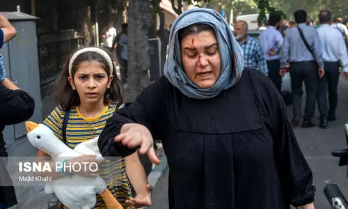 تصاویری از زخمی های حمله تروریستی رژیم صهیونیستی در بلوار کشاورز | یک ساختمان مسکونی هدف قرار گرفت 