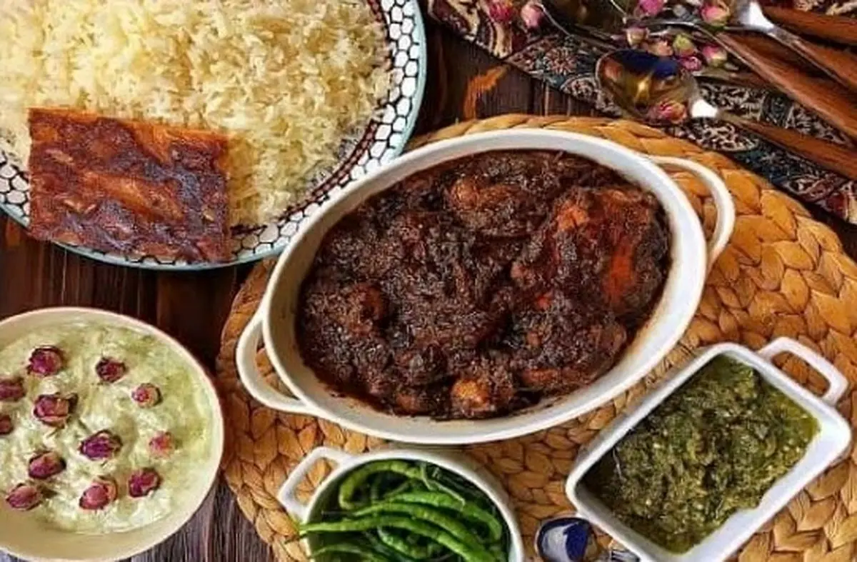 طرز تهیه مرغ ترش اصیل گیلانی | جایگزین سبزی مرغ ترش چیست ؟