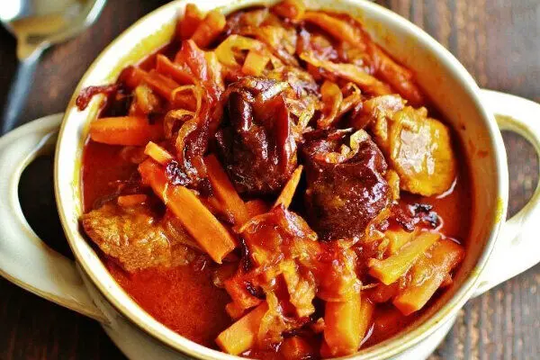 طرز تهیه خورش خوشمزه ایرانی به روش اصیل تبریزی
