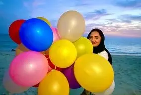 عکس تفریح میلیاردی علی اوجی و خانومش تو هندوستان | علی خان و نرگس خانوم چه ستی هم کردن با هم تو جشن تولد | عکس ویلای مولتی میلیاردی نرگس محمدی