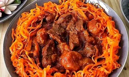 تهیه خورش هویج به سبک تبریزی | نکات ریز برای خوشمزه‌تر شدن خورش هویج