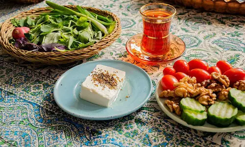 چاقی فوری صورت با مصرف این مواد غذایی در صبحانه ! | صبحانه‌های چاق‌کننده صورت را بشناسید !