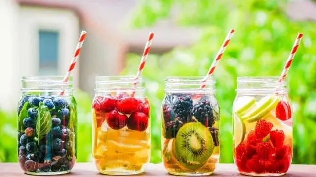 15 نوشیدنی مناسب برای فصل گرما که برای سلامتی مفیدند

