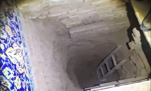 فیلمی از حفاری مشکوک در محدوده امامزاده عبدالله(ع) شهرری | حفر تونل زیرزمینی برای باردوم جنجالی شد