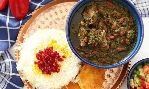 ترکیبات ادویه مخصوص قورمه سبزی چیست ؟ | طرز تهیه قورمه سبزی خوشمزه و جا افتاده