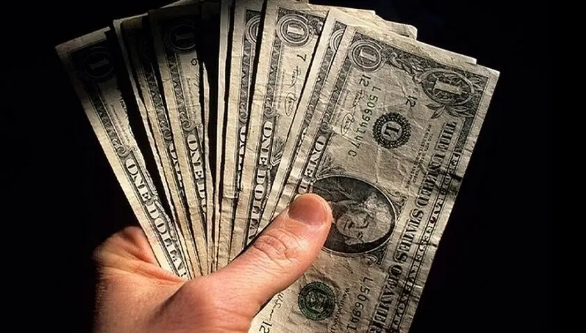 قیمت دلار در روز سه شنبه اوج گرفت | خبر مهم از قیمت دلار در بازار