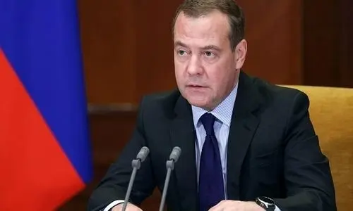 پیش بینی مدودوف از ایران آینده