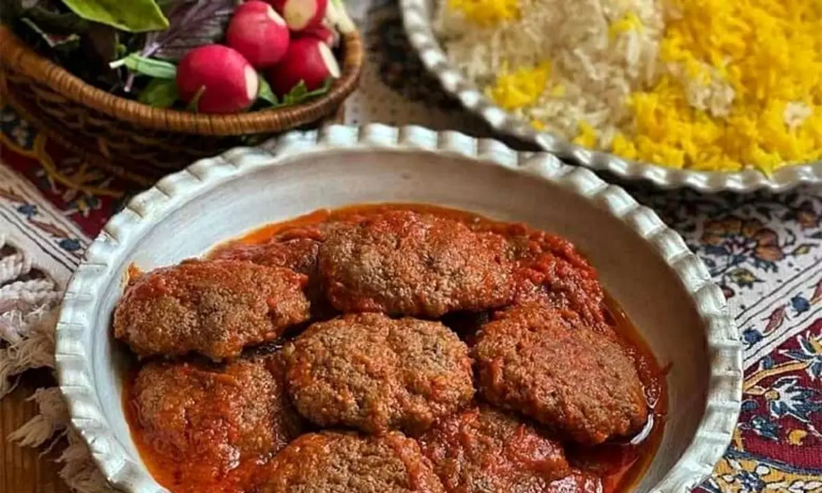 طرز تهیه کباب تتالی به روش بازاری | این غذا‌ی محلی خوشمزه اراک را از دست ندهید