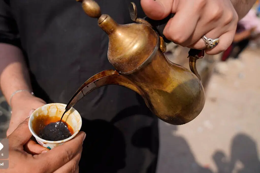 نذر جالب قهوه در آبادان + ویدئو