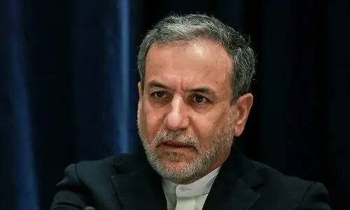 عراقچی : دفاع از خود حق مشروع هر کشوری است
