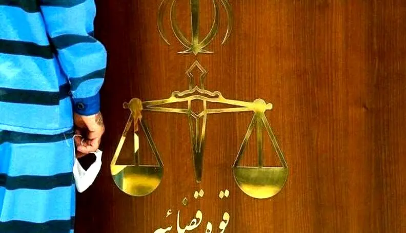 دختر جوان با ضربه قمه نامزدش فلج شد ! | ماجرای ناراحت کننده درگیری دختر جوان و خانواده نامزدش !
