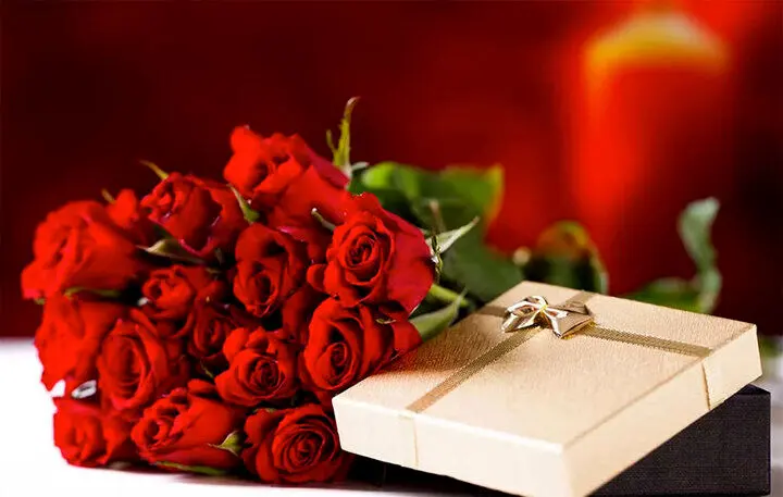 روز مادر چند شنبست؟ برای روز مادر چی بخریم؟