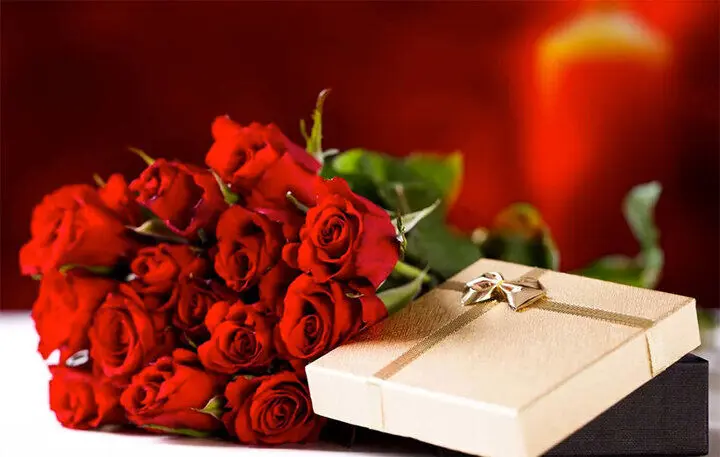 روز مادر چند شنبست؟ برای روز مادر چی بخریم؟