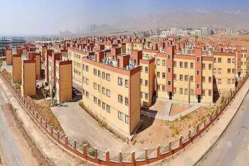 سال ۱۴۰۴ خانه بخریم یا نخریم؟